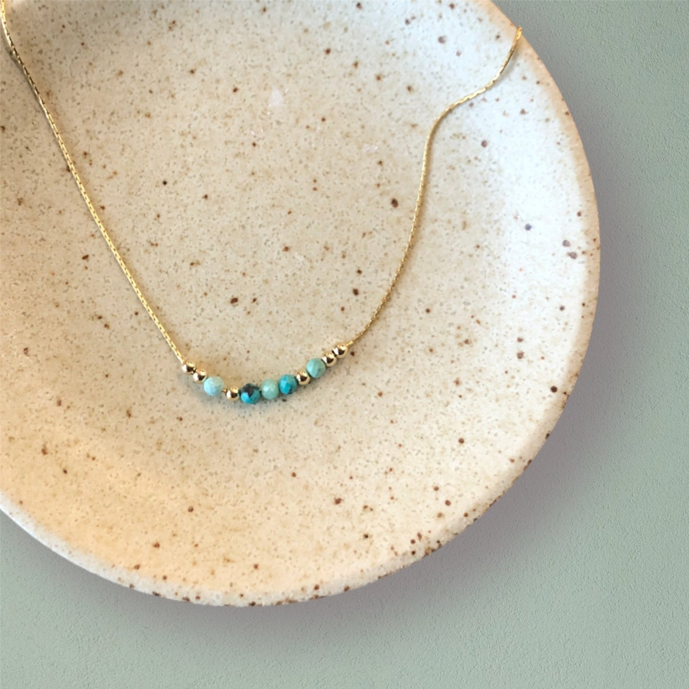 Turquoise Gemstone Beads Necklace.