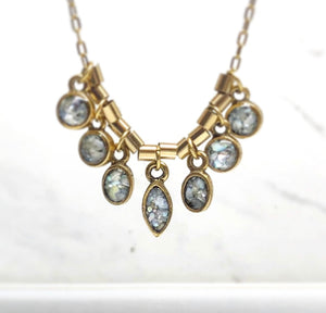 Mother of Pearl mini 7 stones Necklace